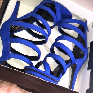 Windsor heels